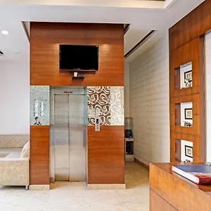 Airport Goodluck Hotel