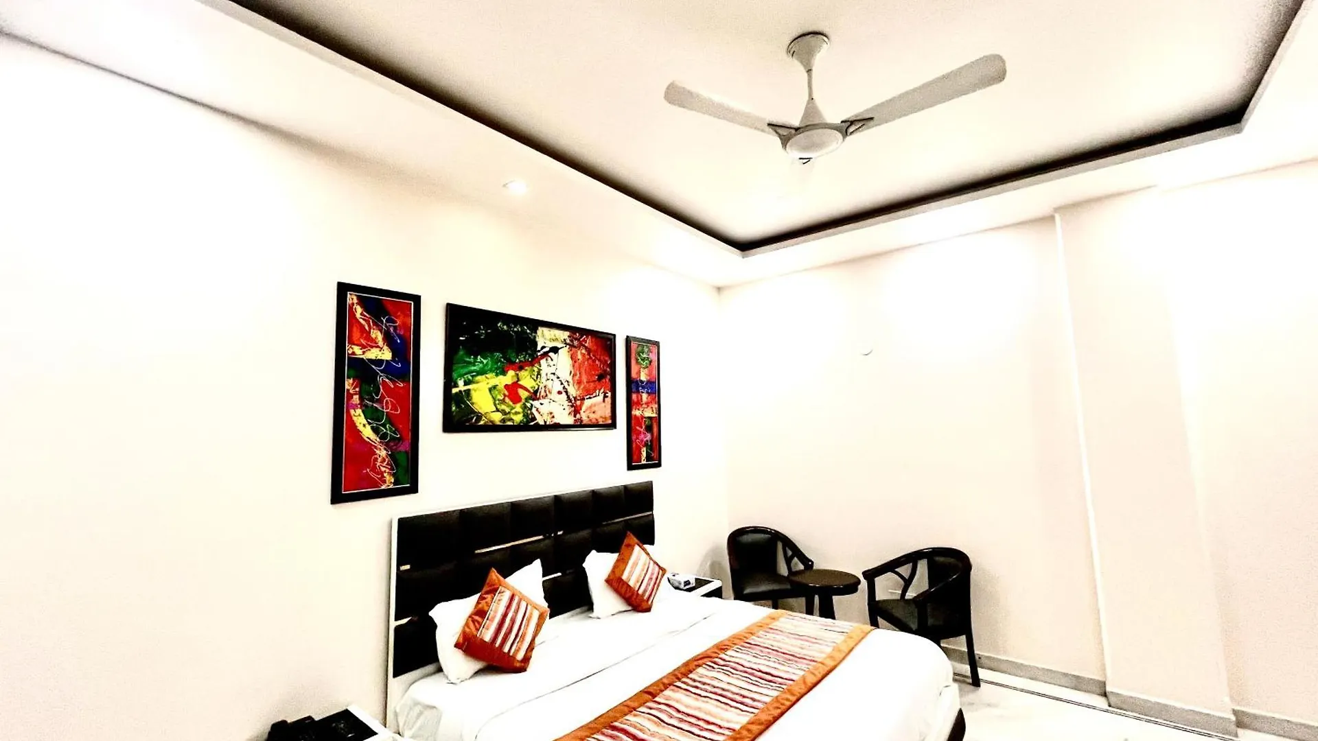South Residency - Aiims Hospital South Delhi Apartment New Delhi